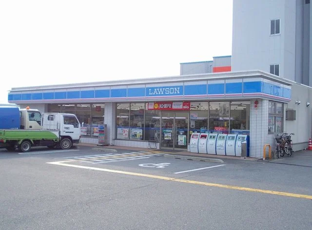 ローソン水口名坂店まで220m