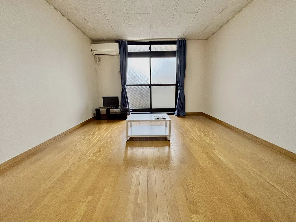 設備・仕様は号室により異なる為、現況を優先いたします。