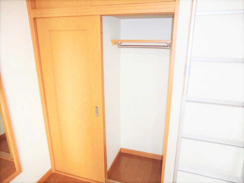 同タイプ物件の為、形状や間取寸法、色調等が実際とは異なります