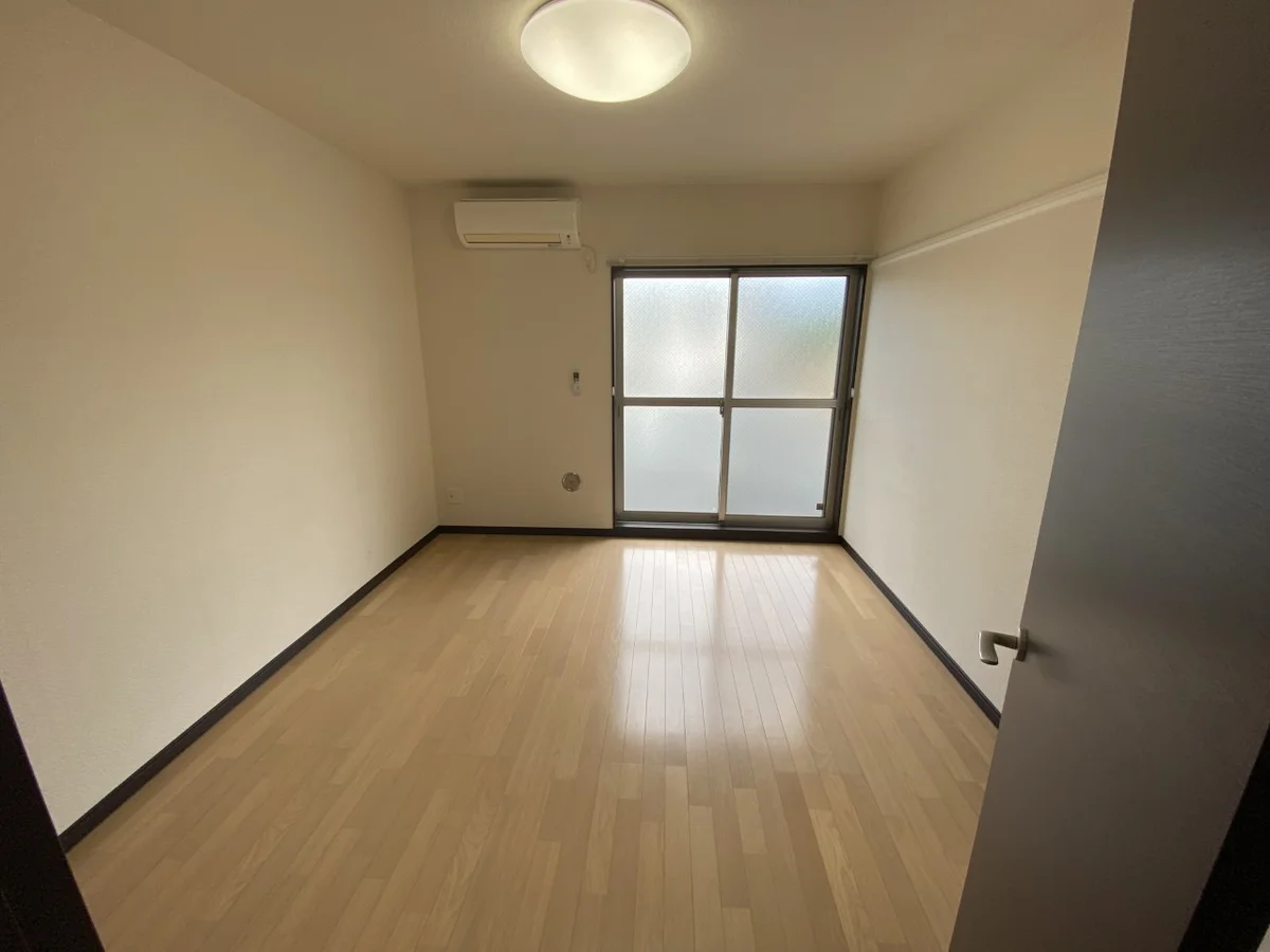 設備・仕様は号室により異なる為、現況を優先致します。