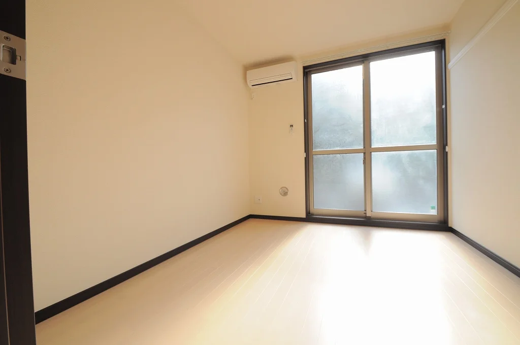 備品や設備仕様は号室等により異なります現地をご確認下さい。