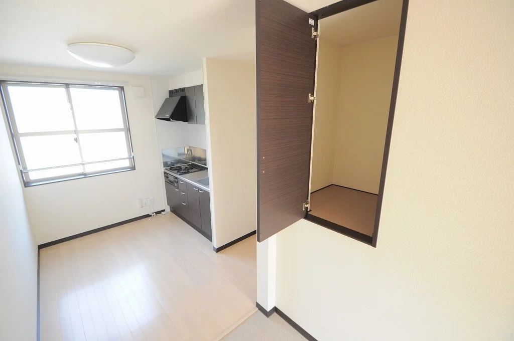 備品や設備仕様は号室等により異なります現地をご確認下さい。