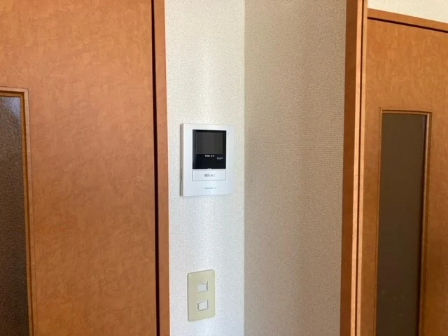 モニター付きインターホン