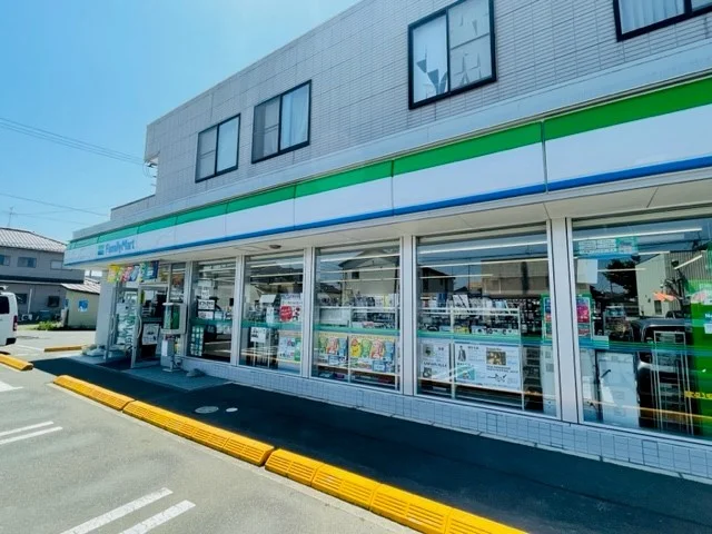ファミリーマート名取増田店まで600m