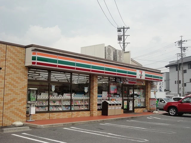 セブンイレブン　宮後町砂場店まで450m