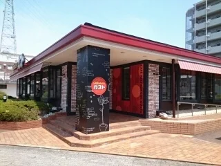 ガスト様まで1000m