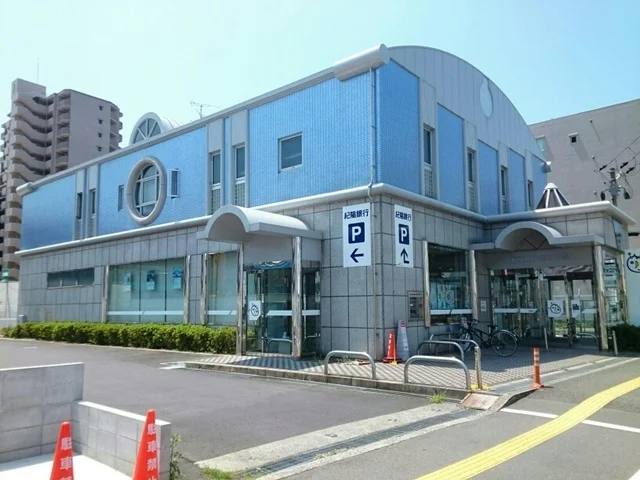 紀陽銀行様まで1100m