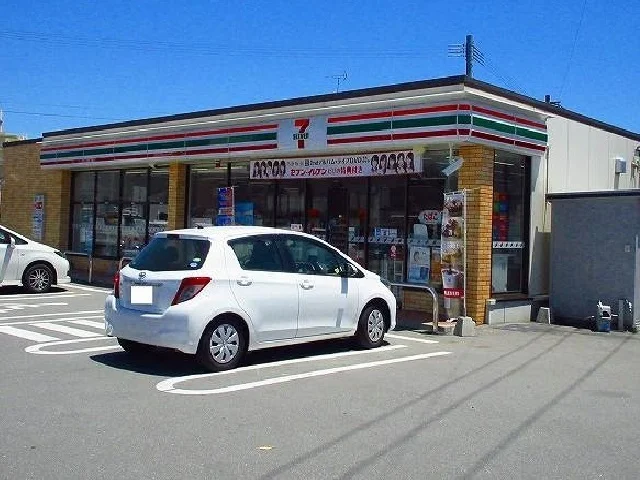 セブンイレブンまで1600m