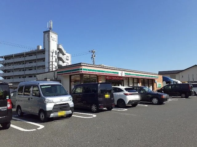 セブンイレブンまで450m