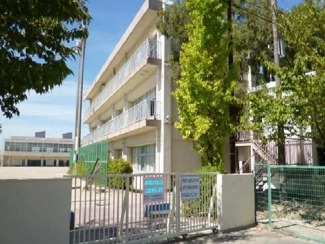 大治中学校まで400m