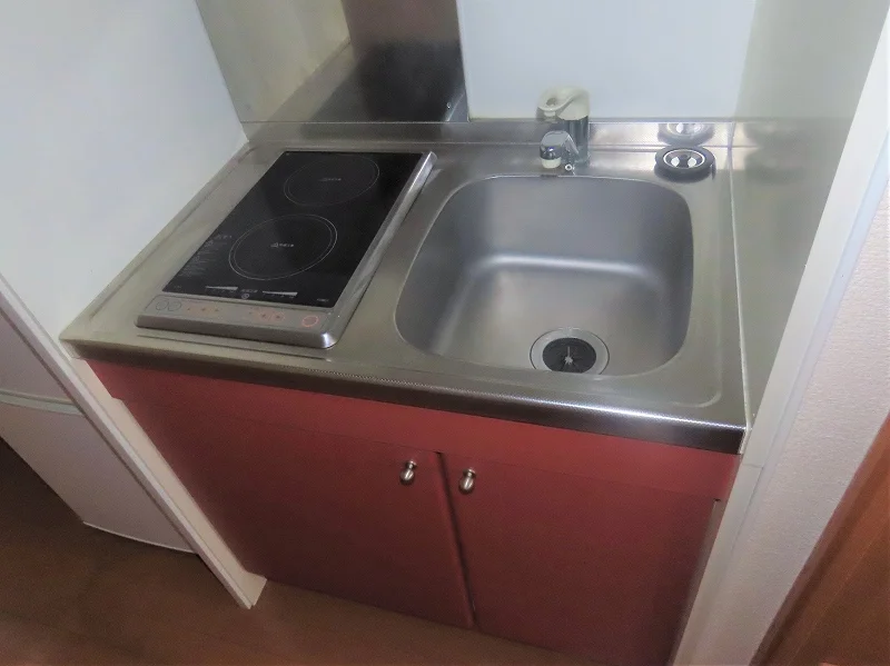 2口の電気コンロまたはIHコンロとなります