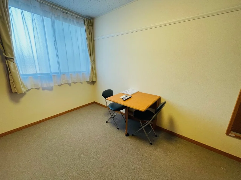 テーブル・イス