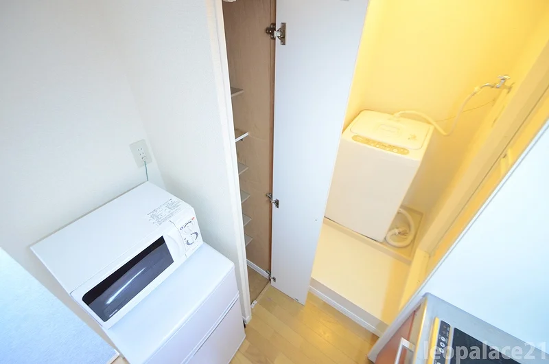 室内洗濯機置き場です。