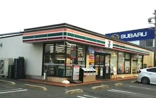 セブンイレブンまで90m