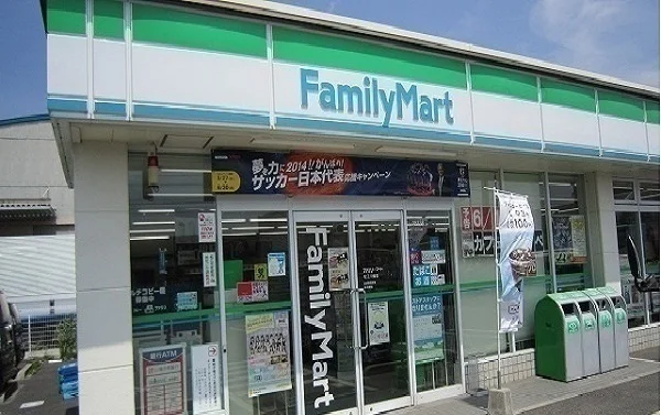 ファミリーマート松江東津田店まで1700m