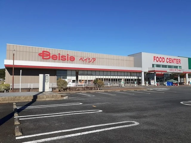 ベイシア香取市小見川店まで700m