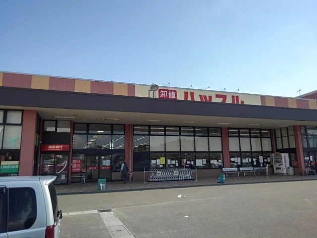 ハッスル様まで1100m