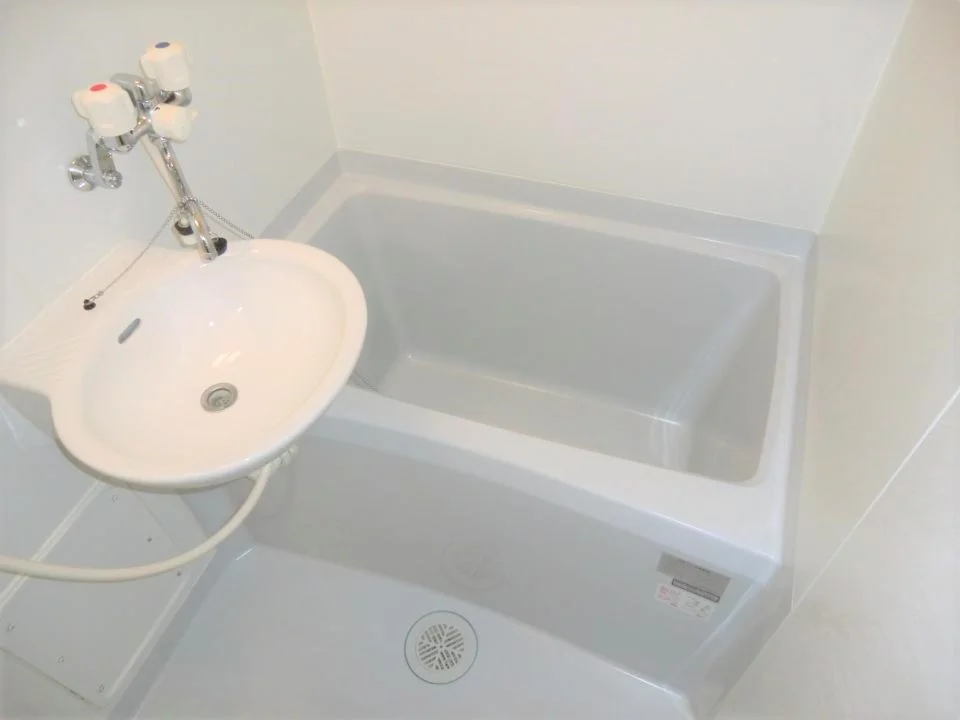 同タイプ物件の為、形状や間取寸法、色調等が実際とは異なります