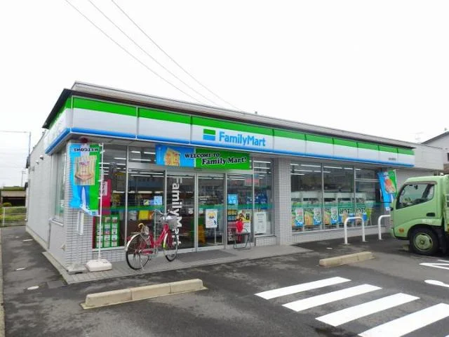 ファミリーマート桑名東野店まで650m