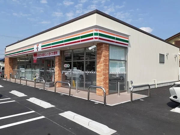 セブンイレブン敦賀山泉店まで150m