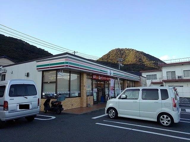 セブンイレブン三原須波店まで1200m