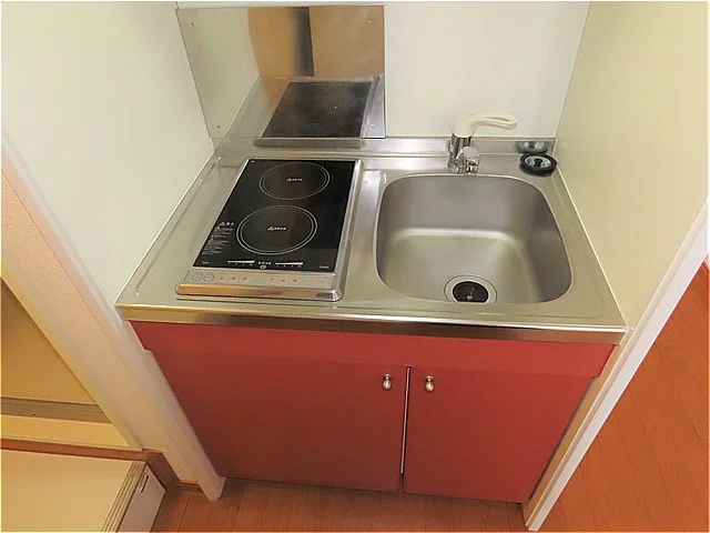 2口の電気コンロまたはIHコンロとなります