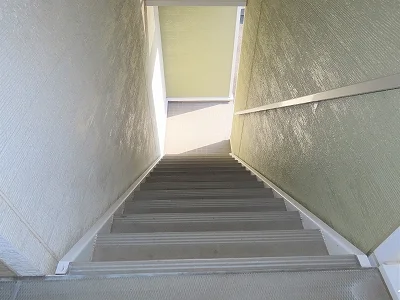 階段上からのアングルです