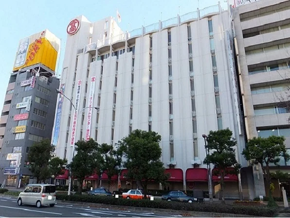 岡山　高島屋まで1000m