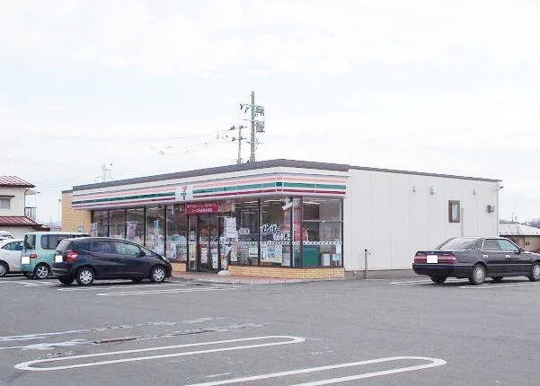 セブンイレブン白河西郷西原店まで350m