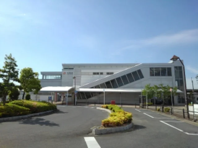 神領駅まで1400m