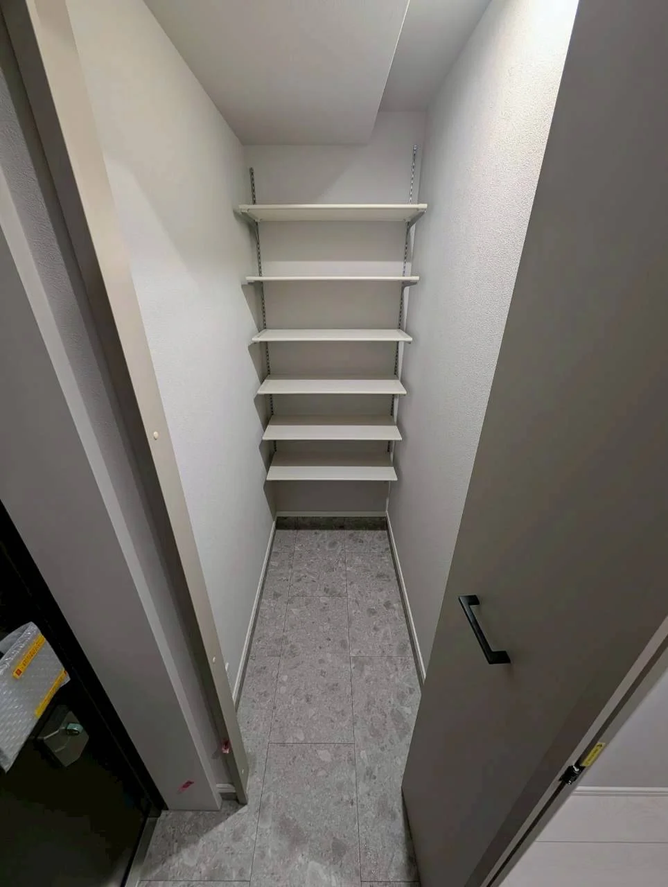 シューズボックス