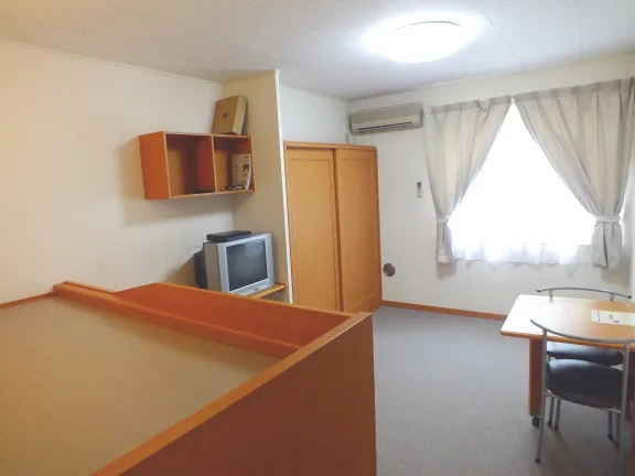 2Ｆ以上はじゅうたん