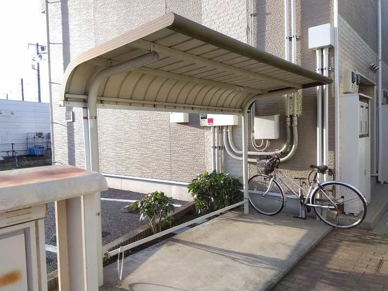 屋根付き駐輪場