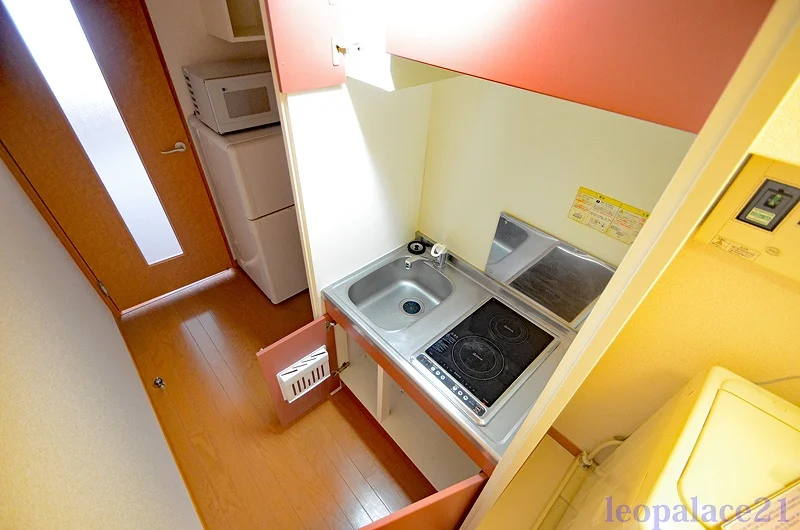 同タイプ部屋の写真となり設備等は現況と異なる場合があります。