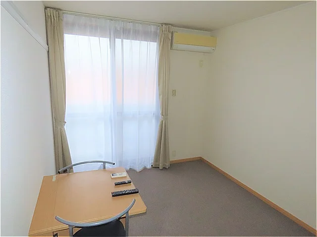 家具家電が備え付けのお部屋です