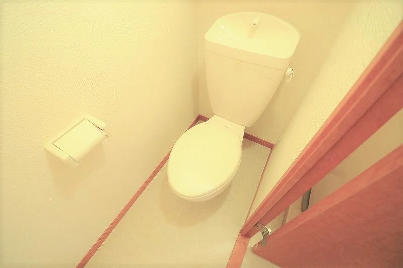 清潔なトイレをご用意いたしております。