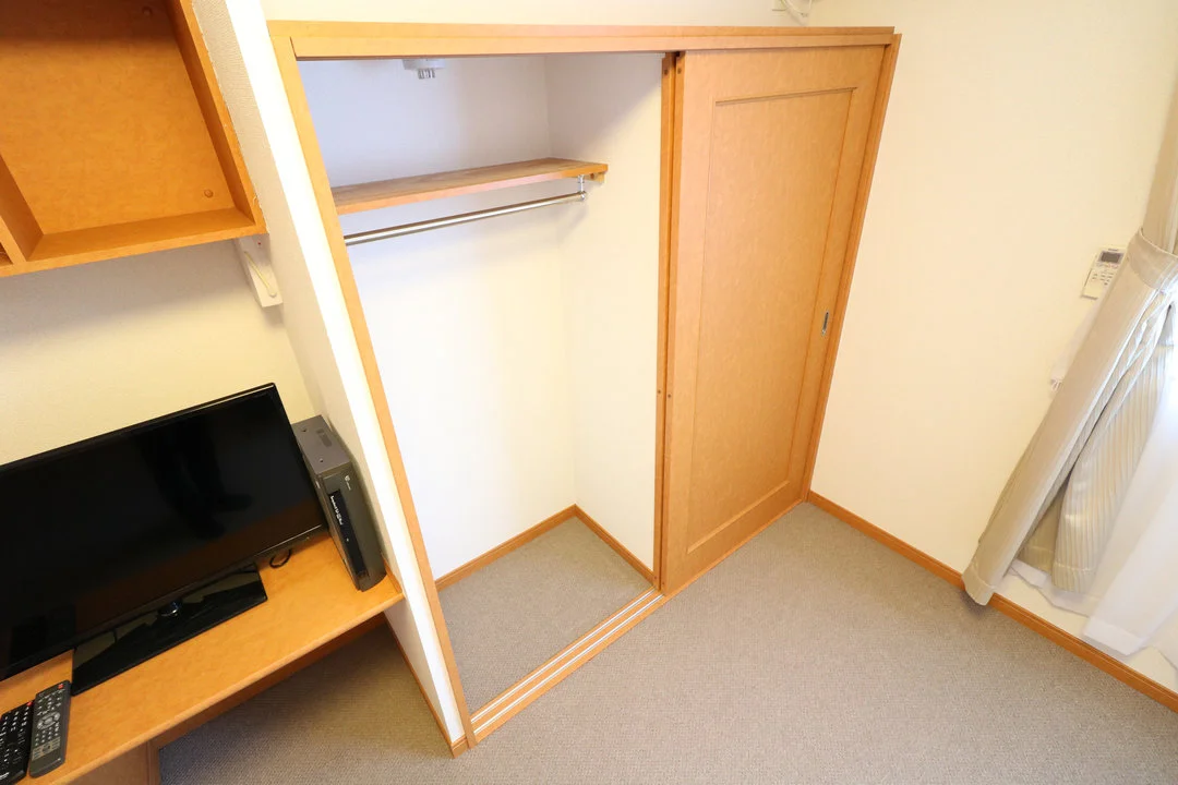 液晶テレビがついてます