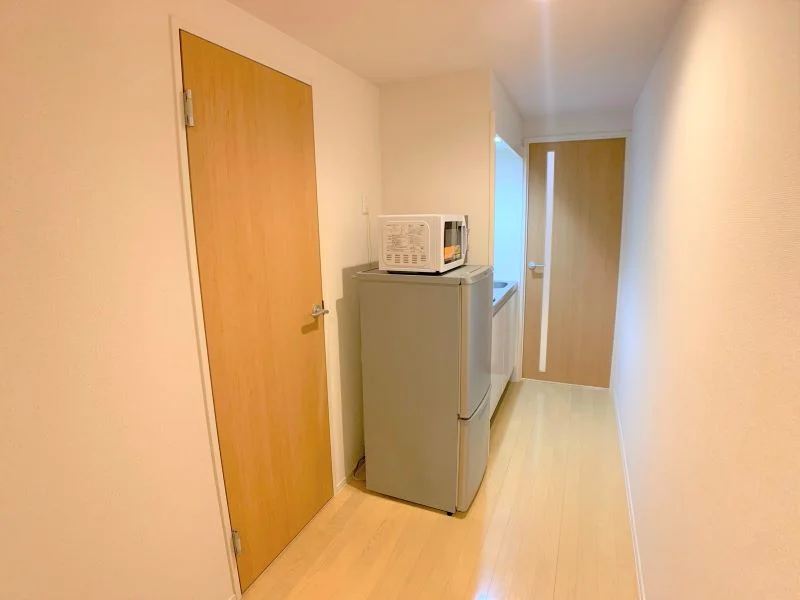 設備・仕様は号室により異なります。（1Ｆ）反転あり。