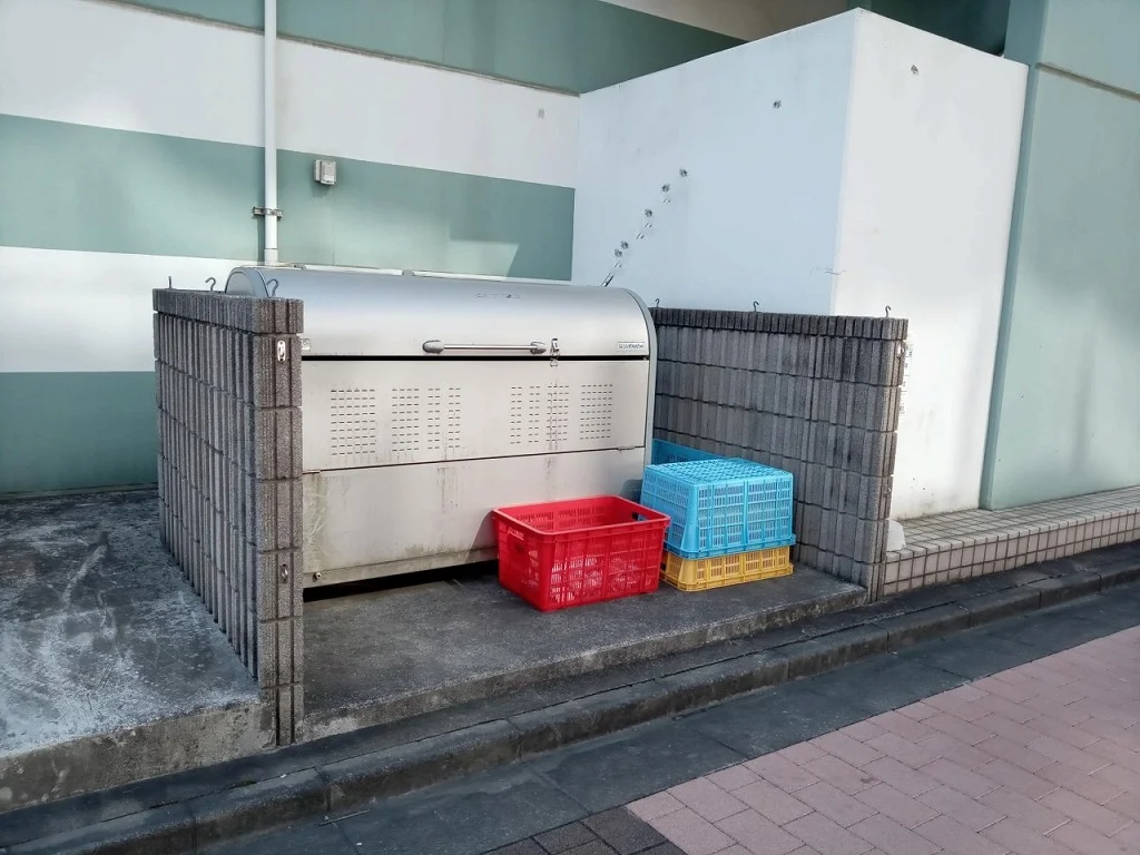 ゴミ置き場