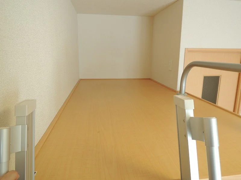 ハイベット上のスペース