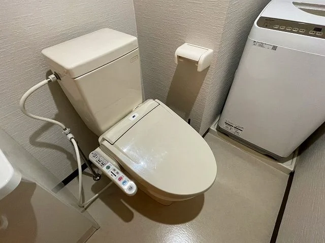 温水暖房洗浄便座