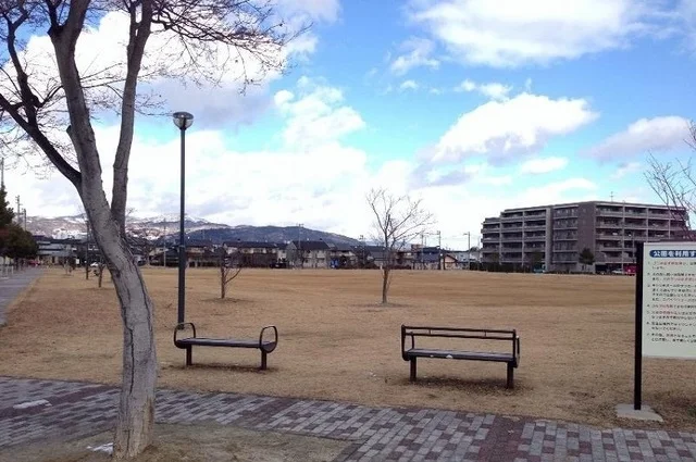 北中央公園まで1000m