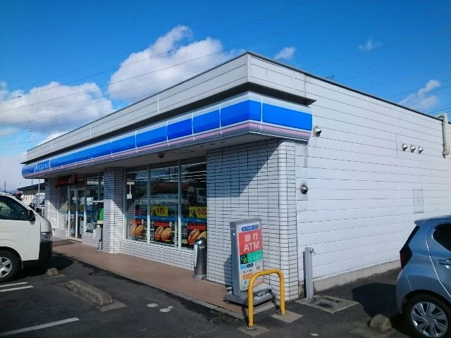 ローソン下佐野町店まで400m