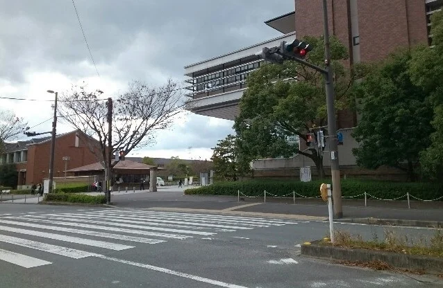 同志社大学様まで850m