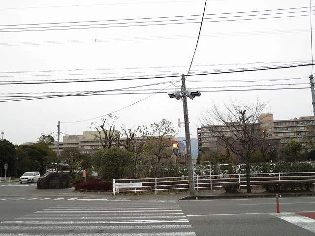 大学病院まで1100m