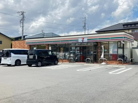 セブンイレブン西大谷店まで1000m