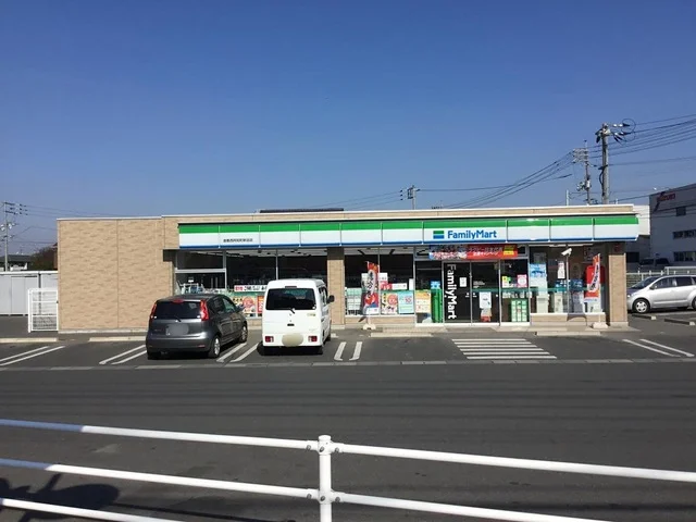 ファミリーマート西阿知町新田店まで280m