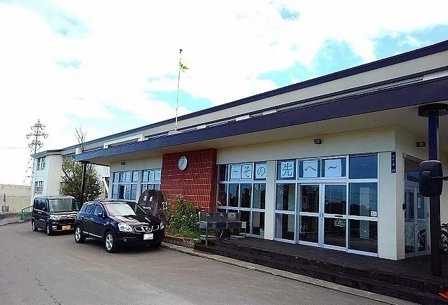 桜町中学校まで450m