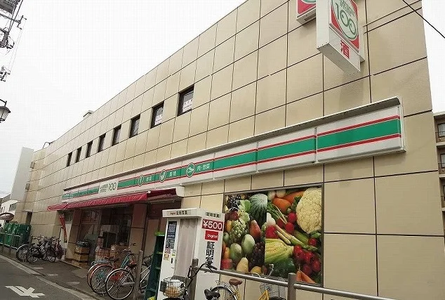 ローソンストア１００まで290m