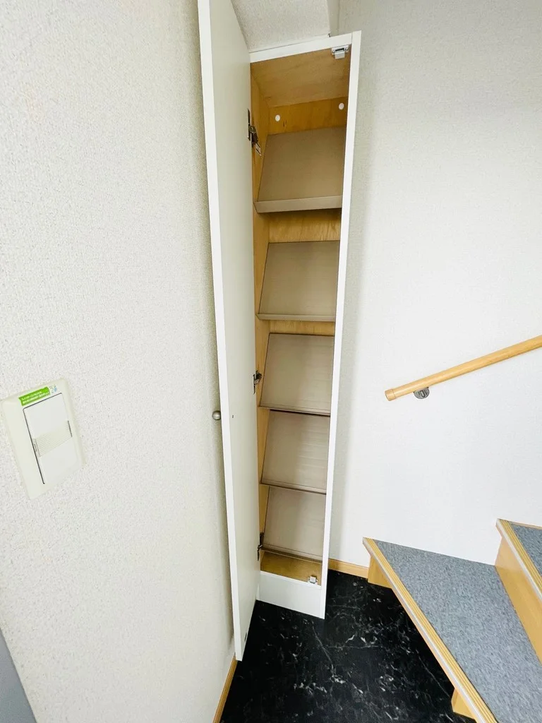 シューズボックス